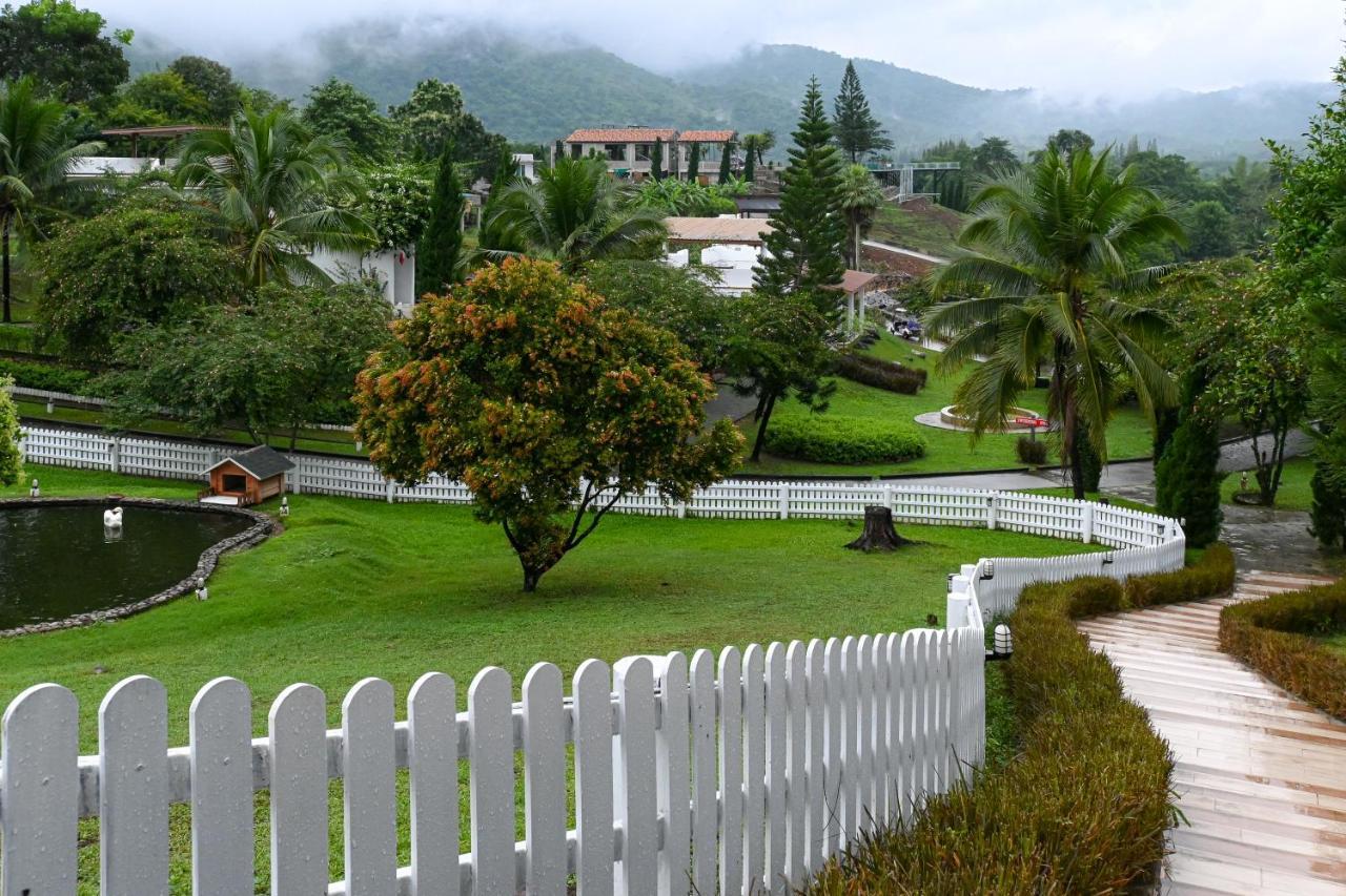 Swiss Valley Hip Resort Suan Phueng Εξωτερικό φωτογραφία