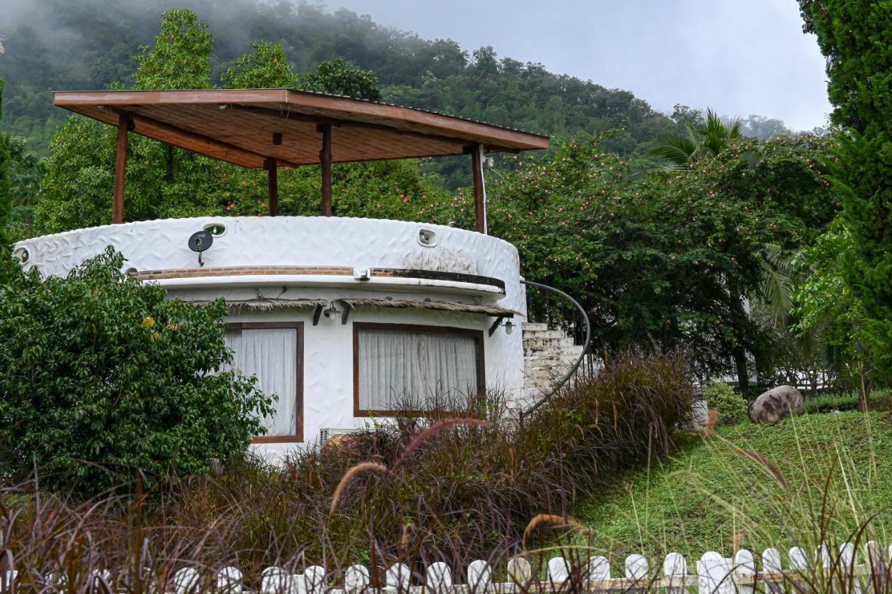 Swiss Valley Hip Resort Suan Phueng Εξωτερικό φωτογραφία