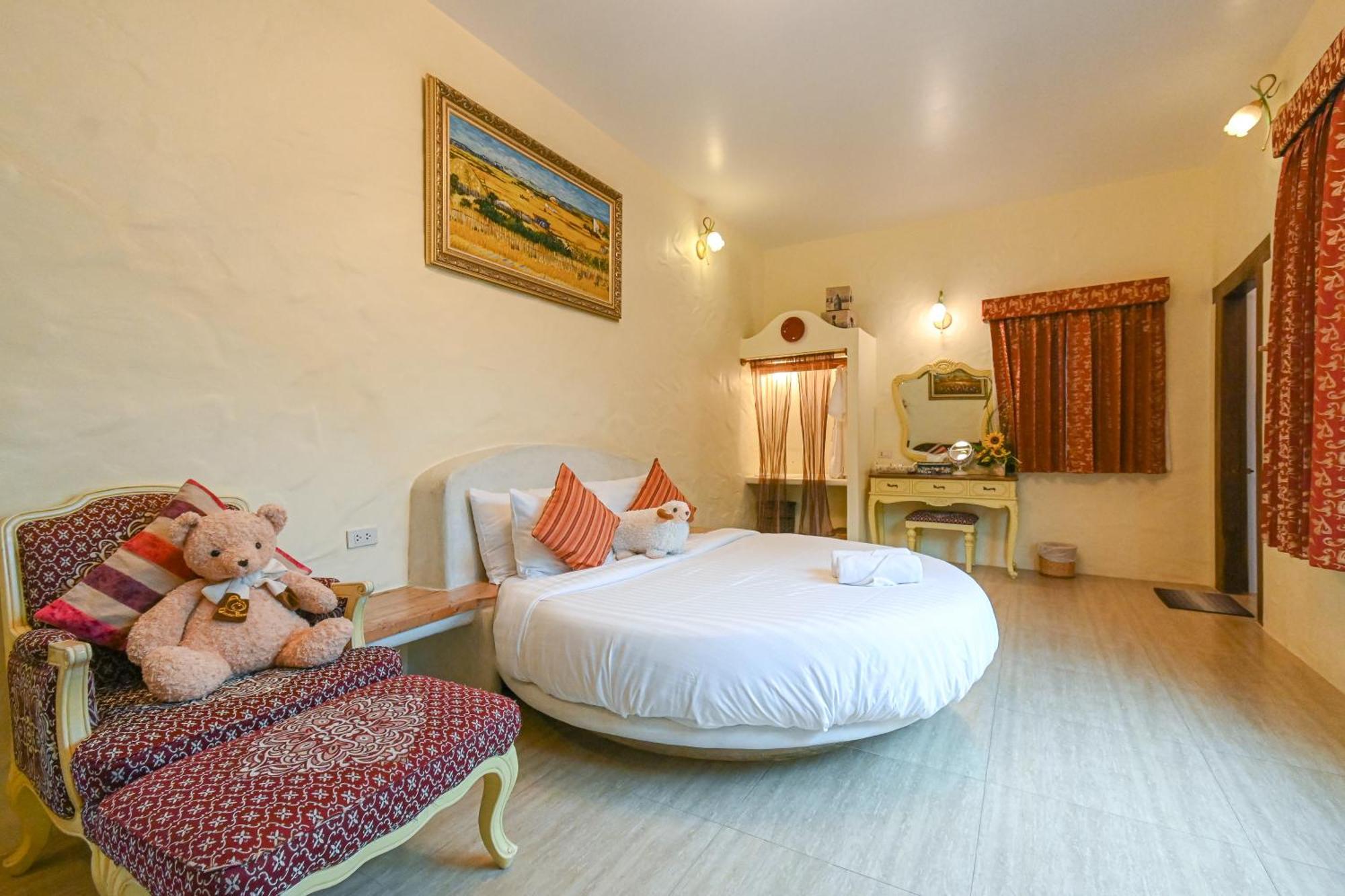 Swiss Valley Hip Resort Suan Phueng Δωμάτιο φωτογραφία