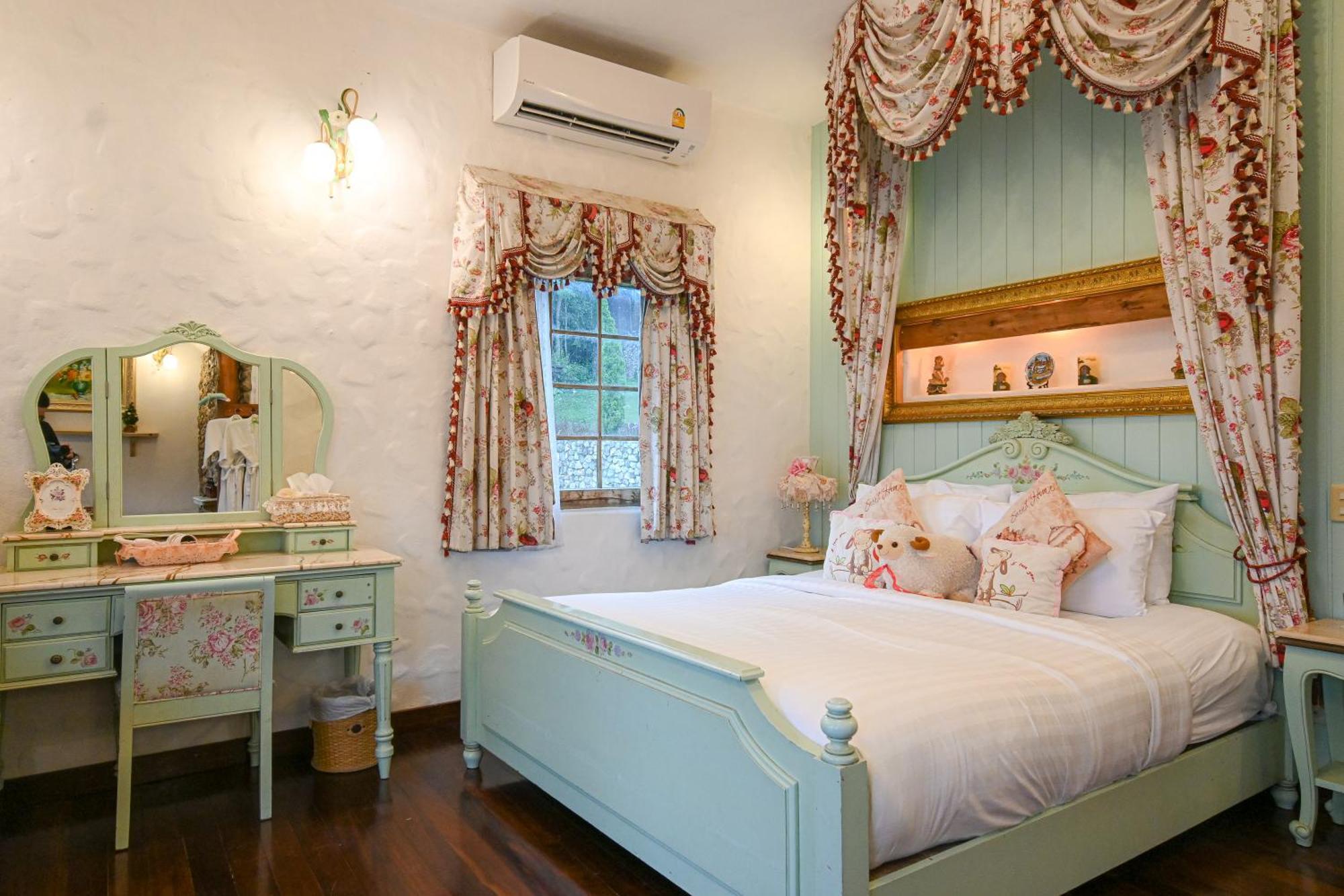 Swiss Valley Hip Resort Suan Phueng Δωμάτιο φωτογραφία