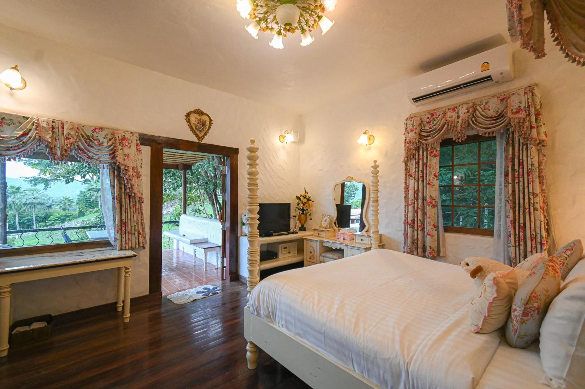 Swiss Valley Hip Resort Suan Phueng Δωμάτιο φωτογραφία